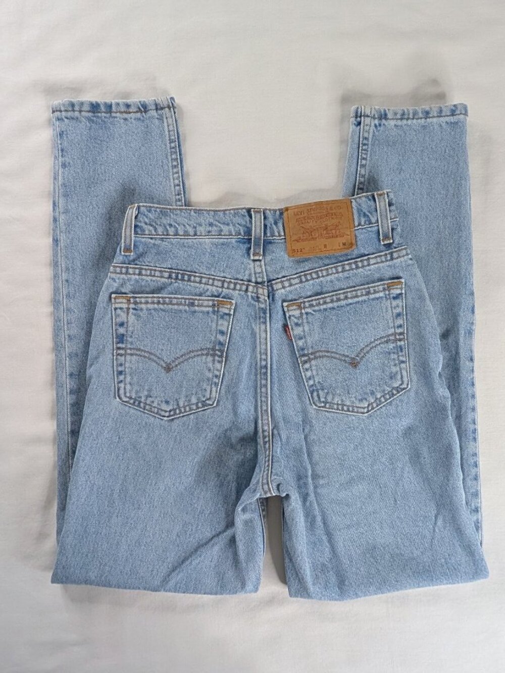VTG Levi's 512 Light Wash Slim Fit Tapered Leg 90s Mom Jeans